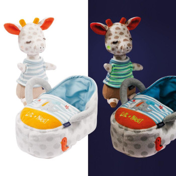 Cuddly giraffe with carry bag