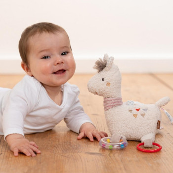 Activity llama with ring